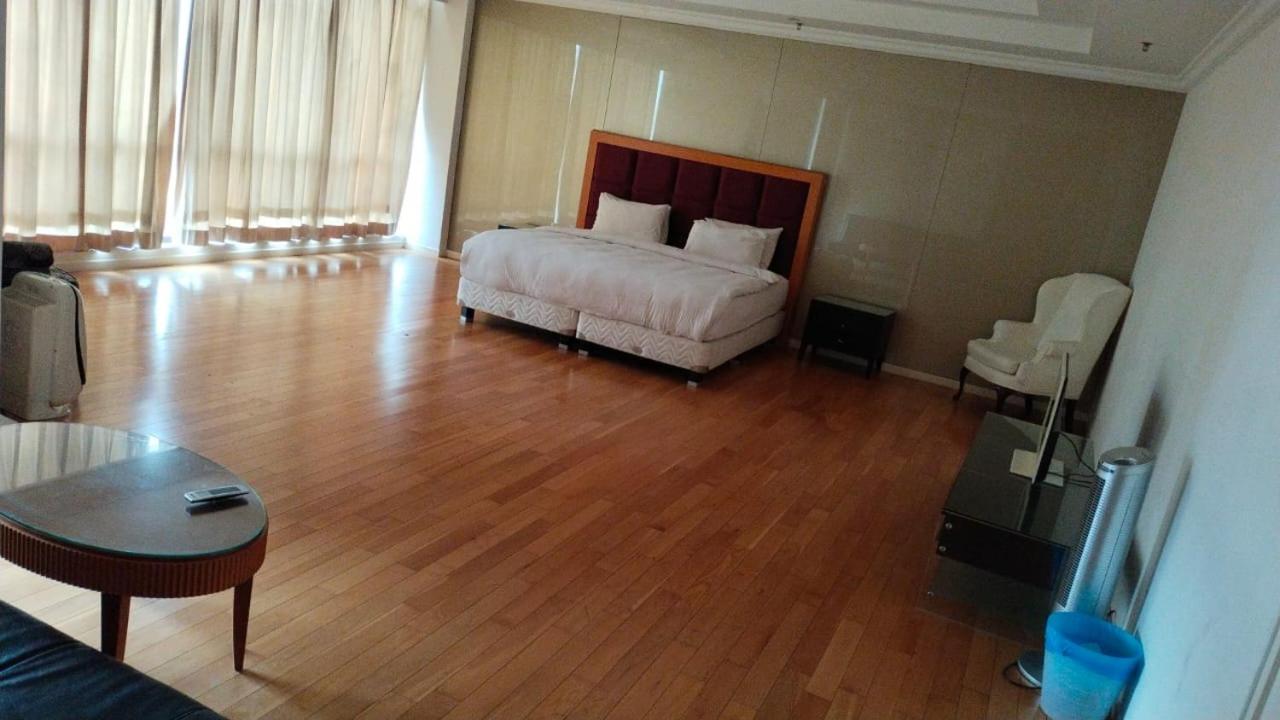 Berjaya Times Square Service Apartment, Kuala Lumpur Exterior foto